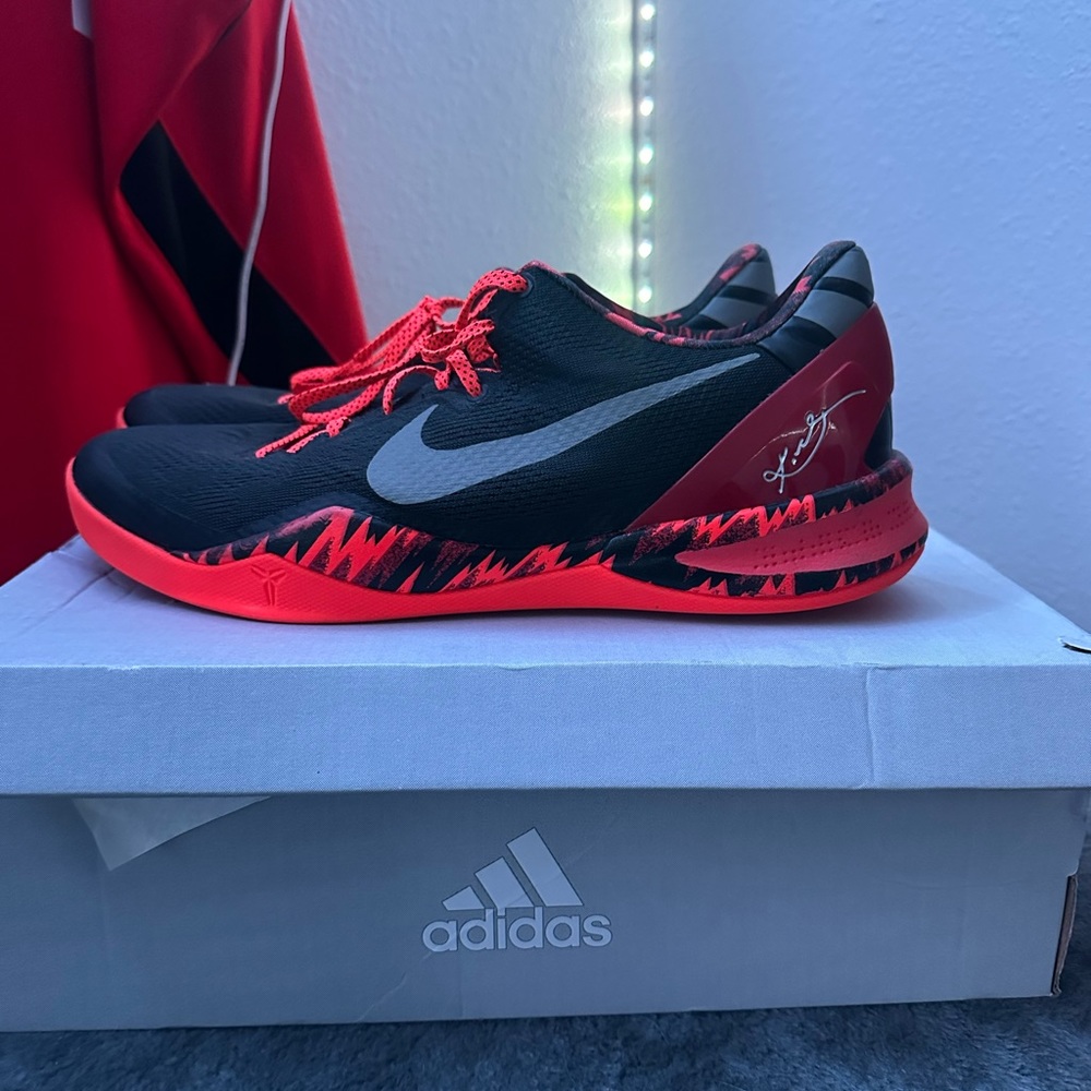 Rare Kobe 8 size 12